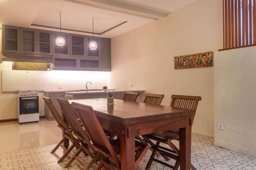 Arana Suite Legian  Luaran gambar