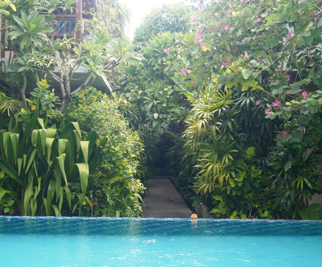 Arana Suite Legian  Luaran gambar
